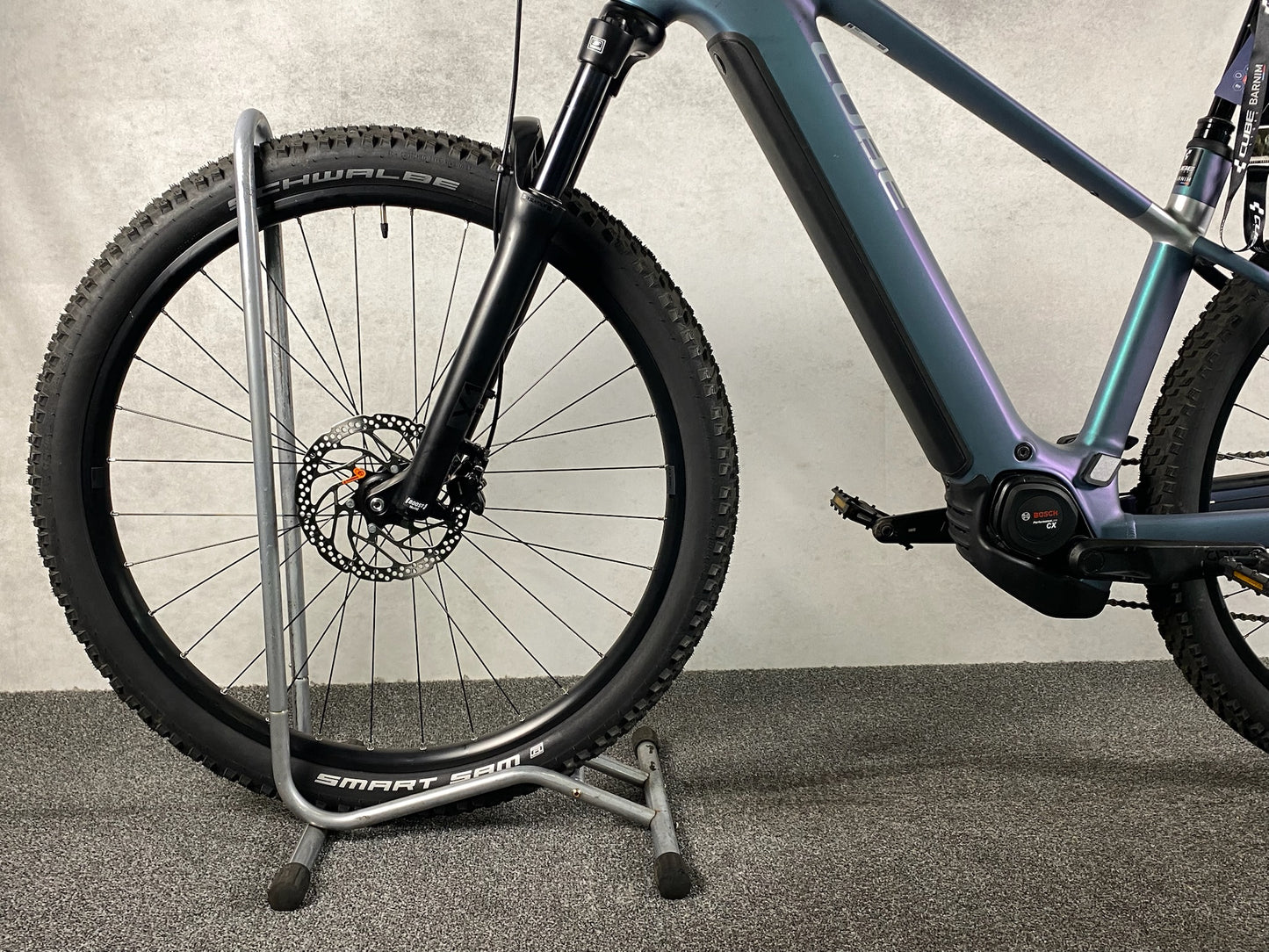 Cube Reaction Hybrid Pro 800