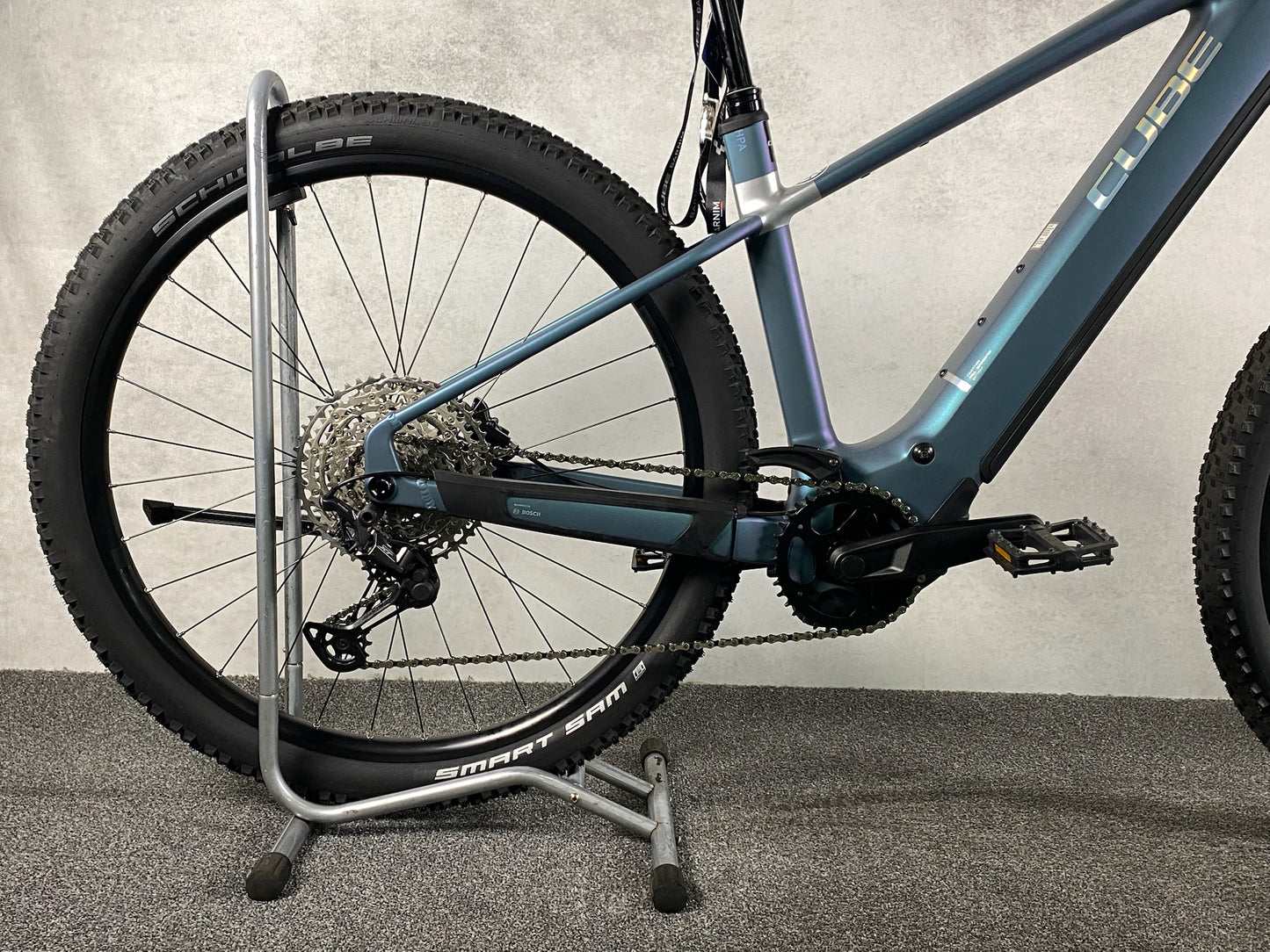 Cube Reaction Hybrid Pro 800