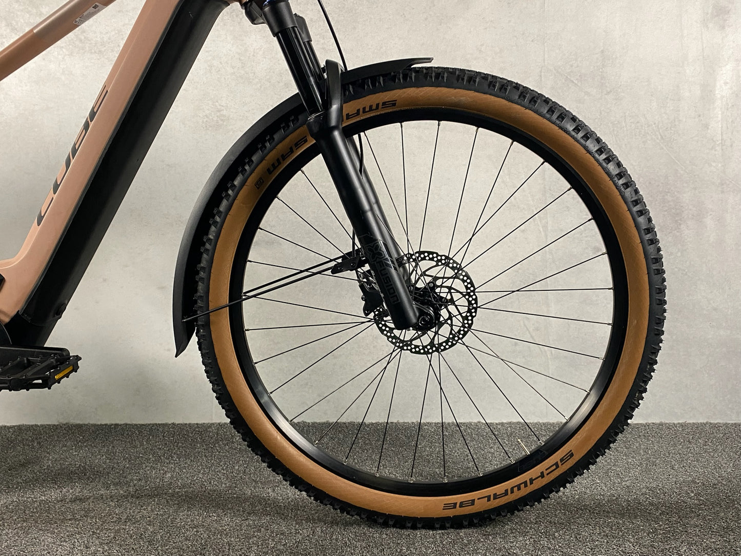 Cube Reaction Hybrid Pro 750