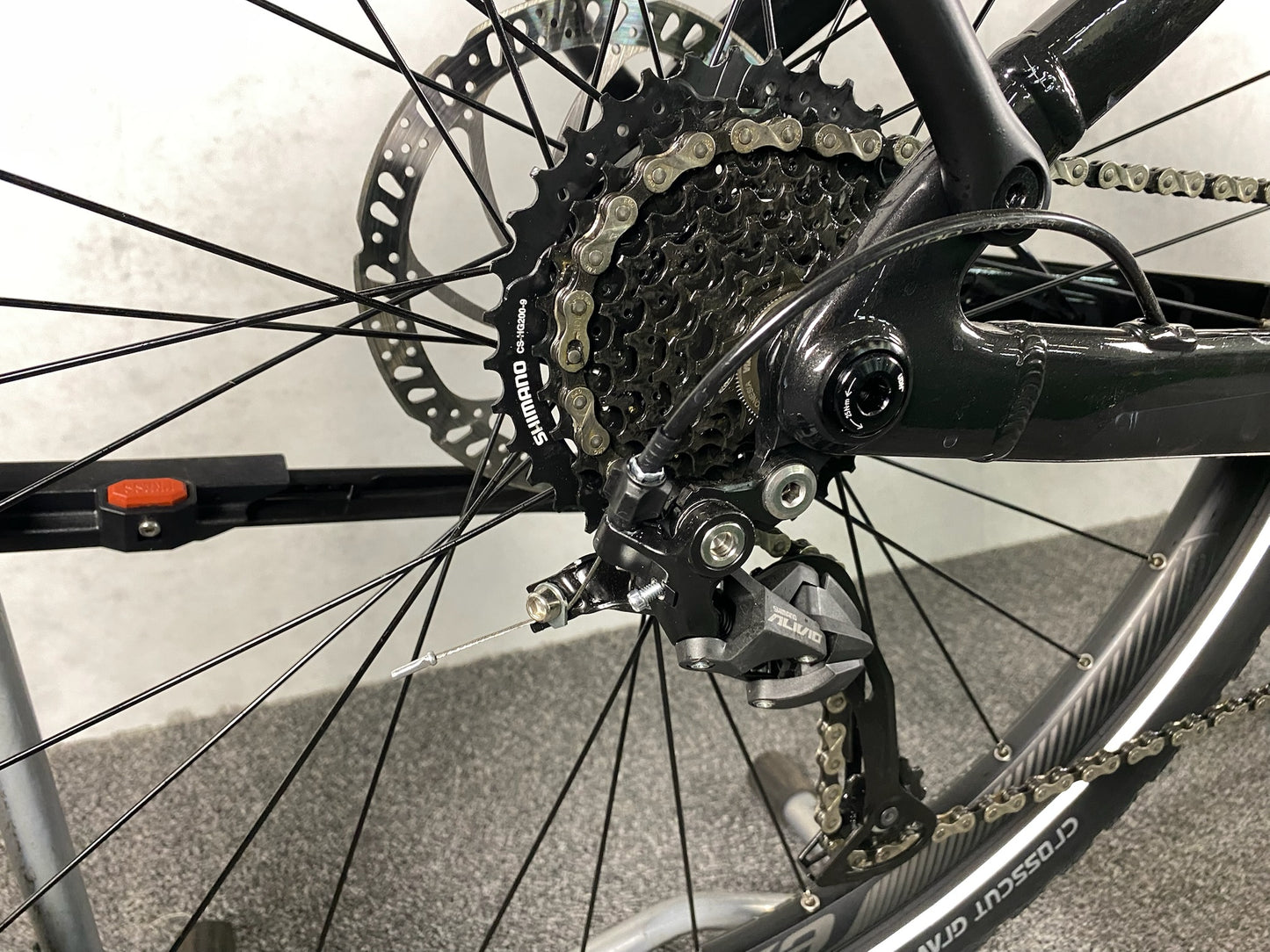 GIANT Explore E+ 2 STA