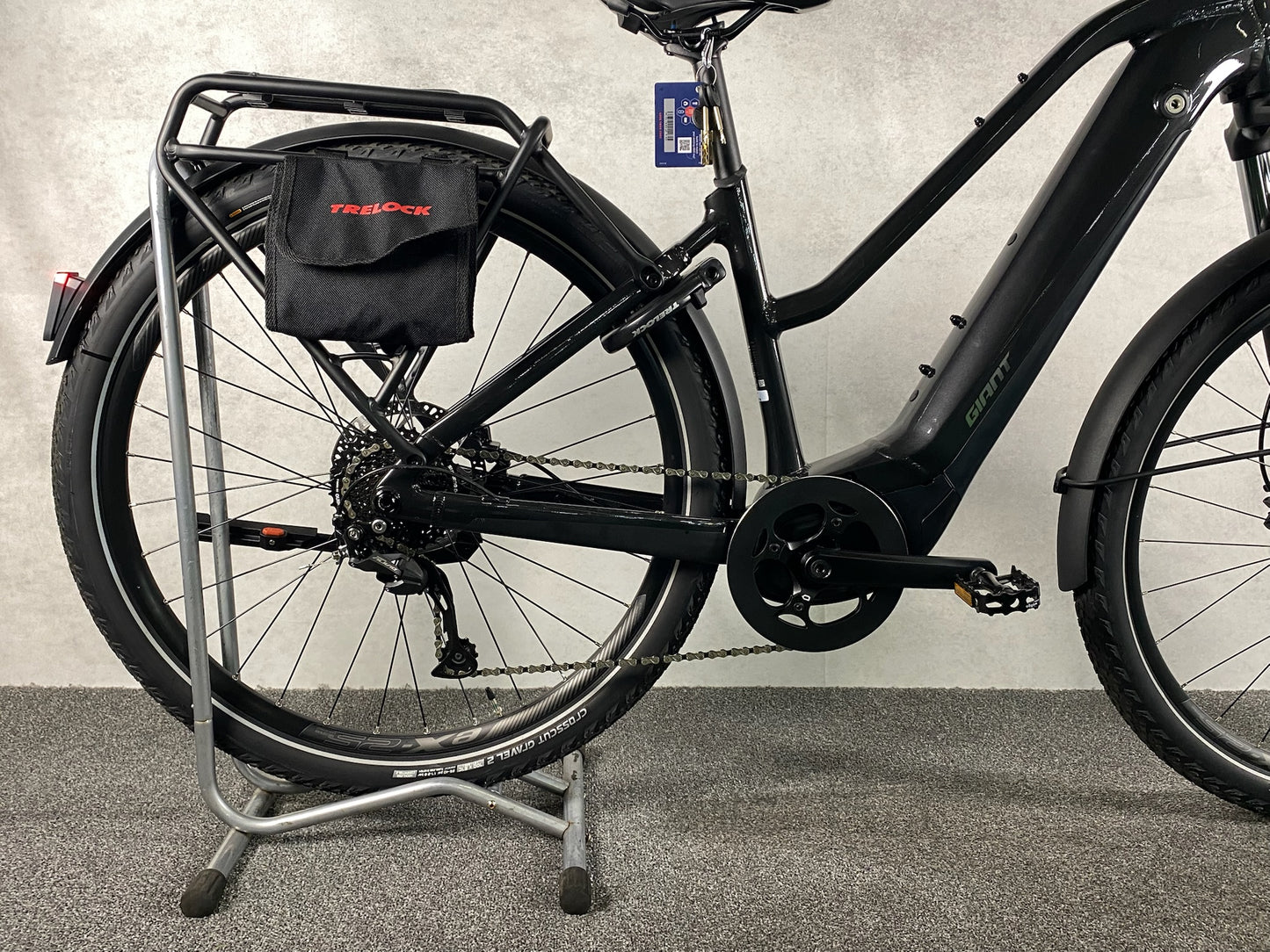 GIANT Explore E+ 2 STA