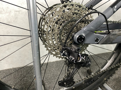 Cube Stereo Hybrid 140 Race 625 grey