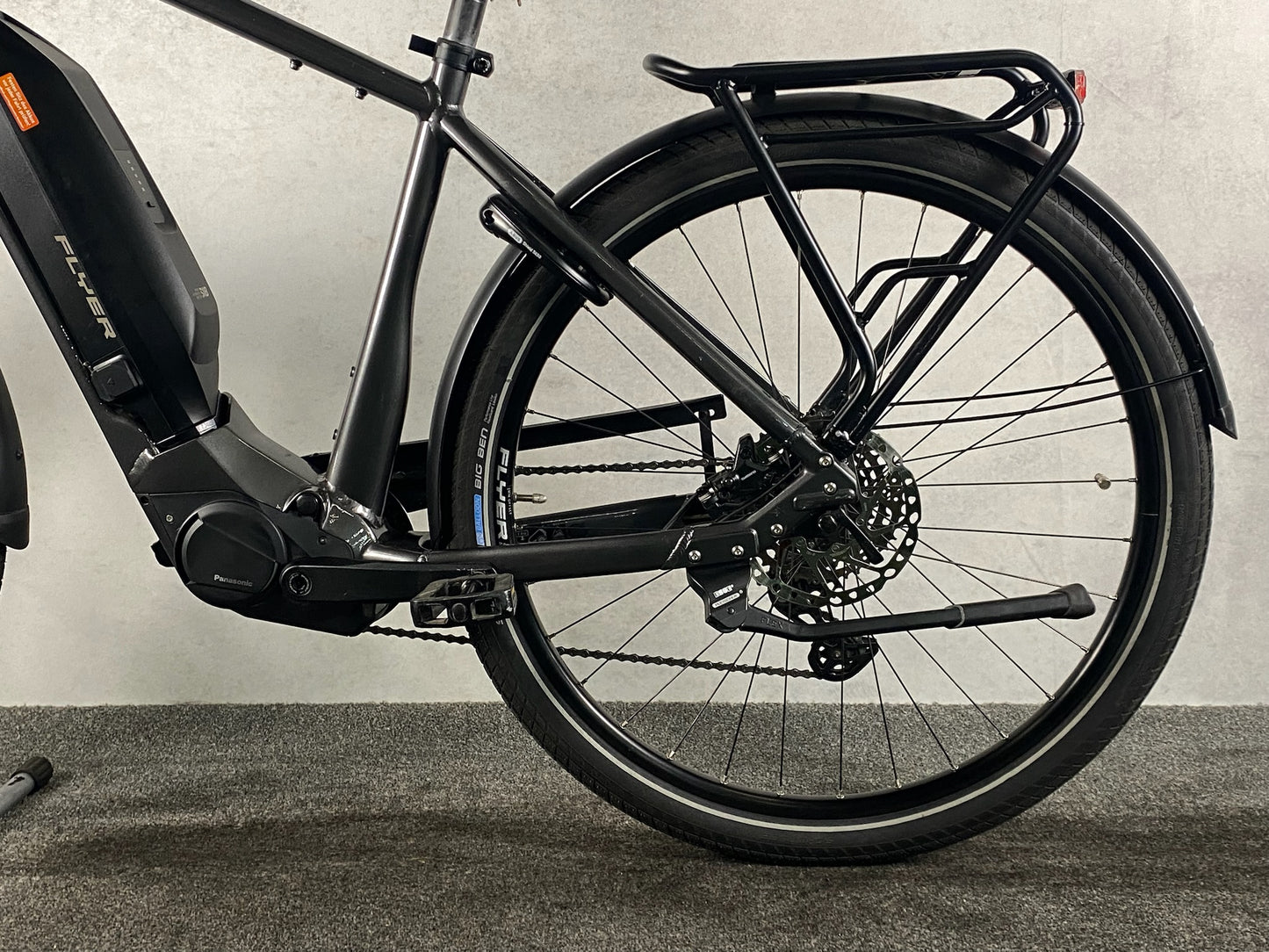 FLYER Upstreet5 7.10