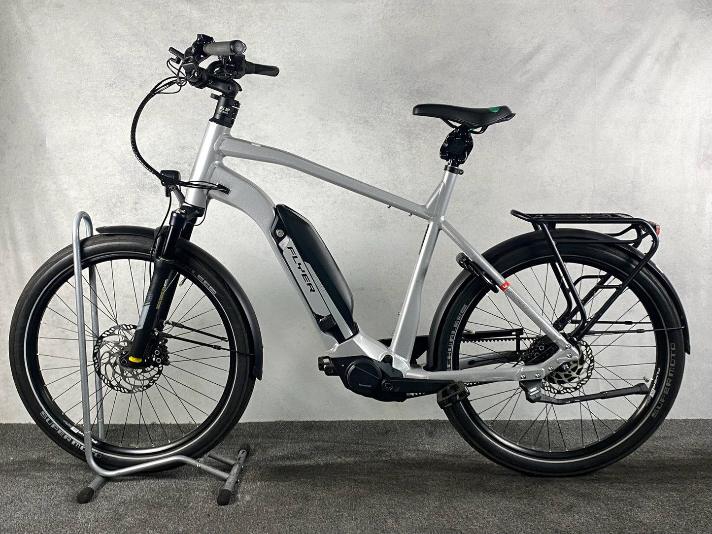 FLYER Upstreet3 7.23