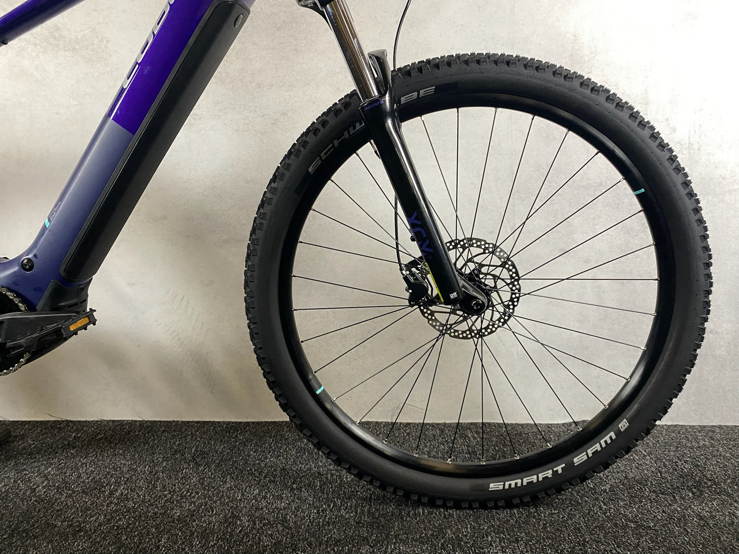 Cube Reaction Hybrid ONE 800