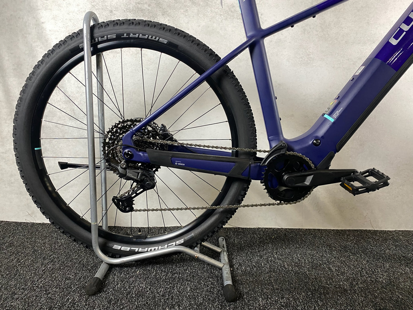 Cube Reaction Hybrid ONE 800