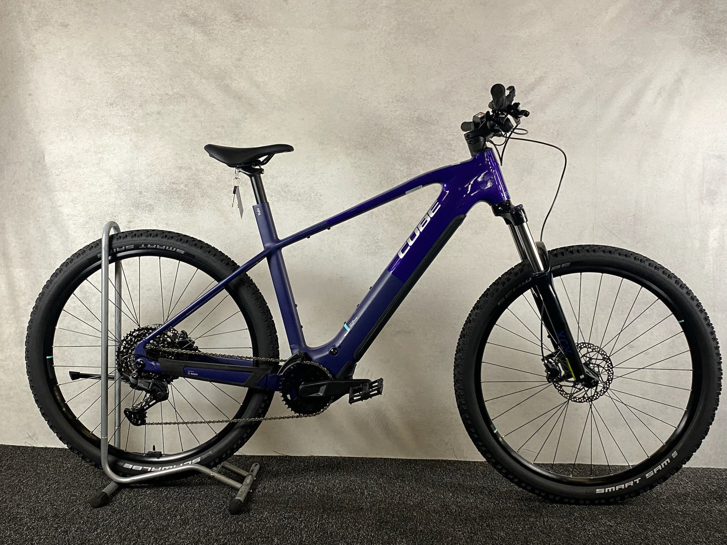 Cube Reaction Hybrid ONE 800