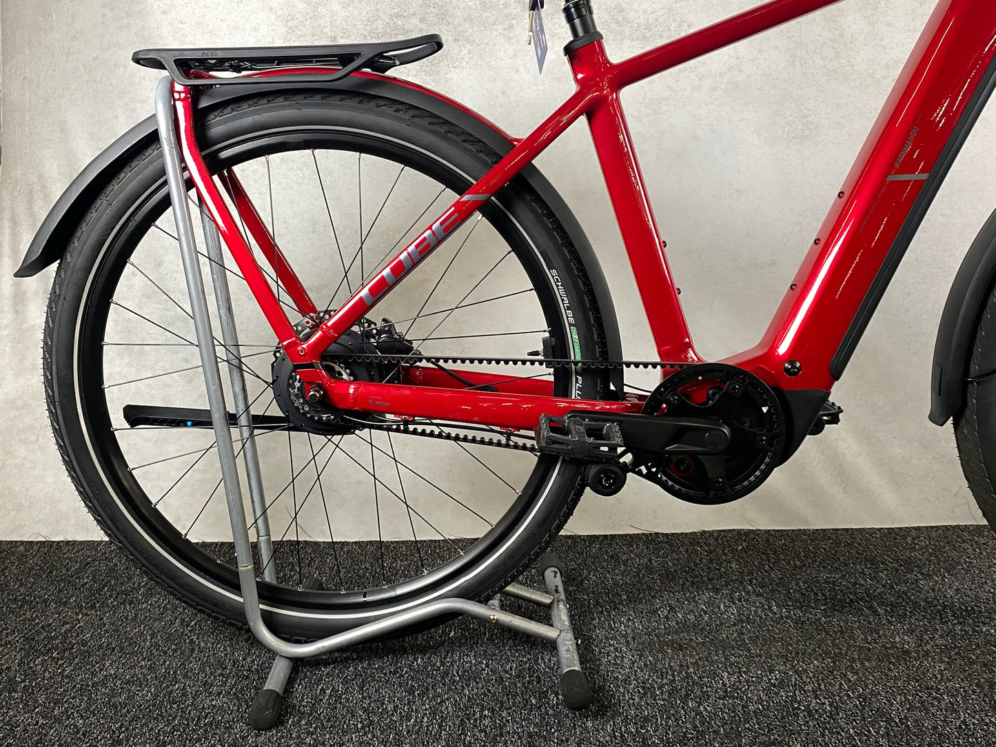 Cube Kathmandu Hybrid Comfort Pro 800