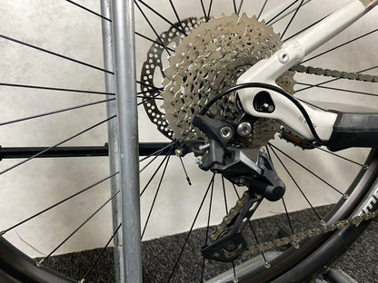 Cube Reaction Hybrid One