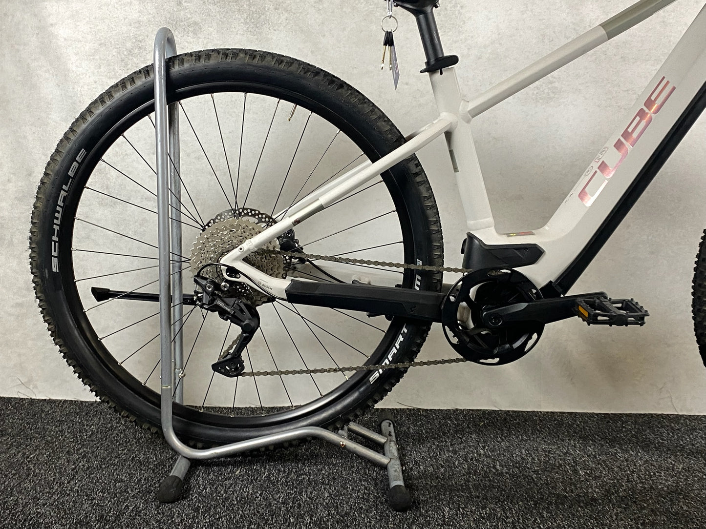 Cube Reaction Hybrid One