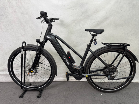 Cube Kathmandu Hybrid EXC 750 Trapez