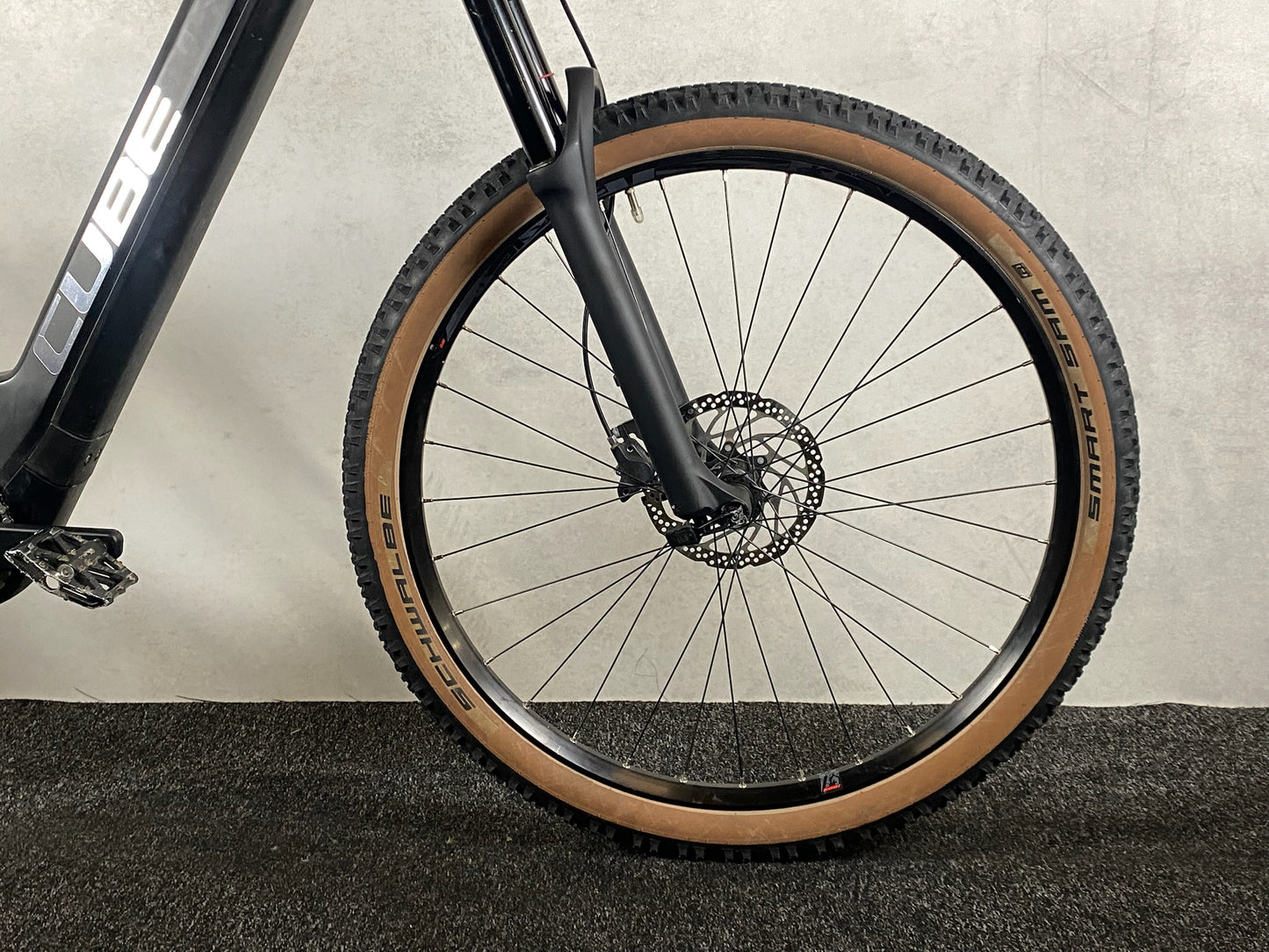 Cube Reaction Hybrid One