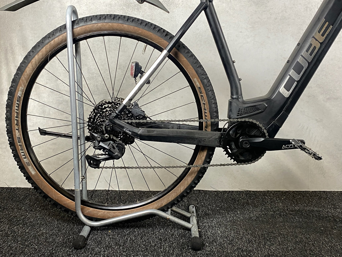 Cube Reaction Hybrid One