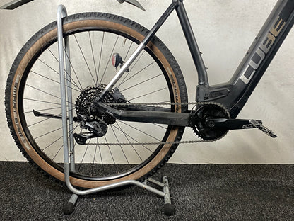 Cube Reaction Hybrid One