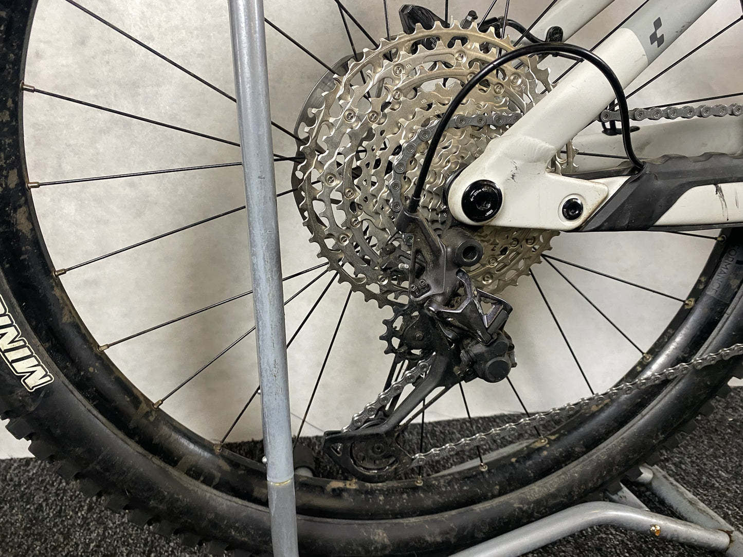 Cube Stereo Hybrid 160 HPC SLX 750