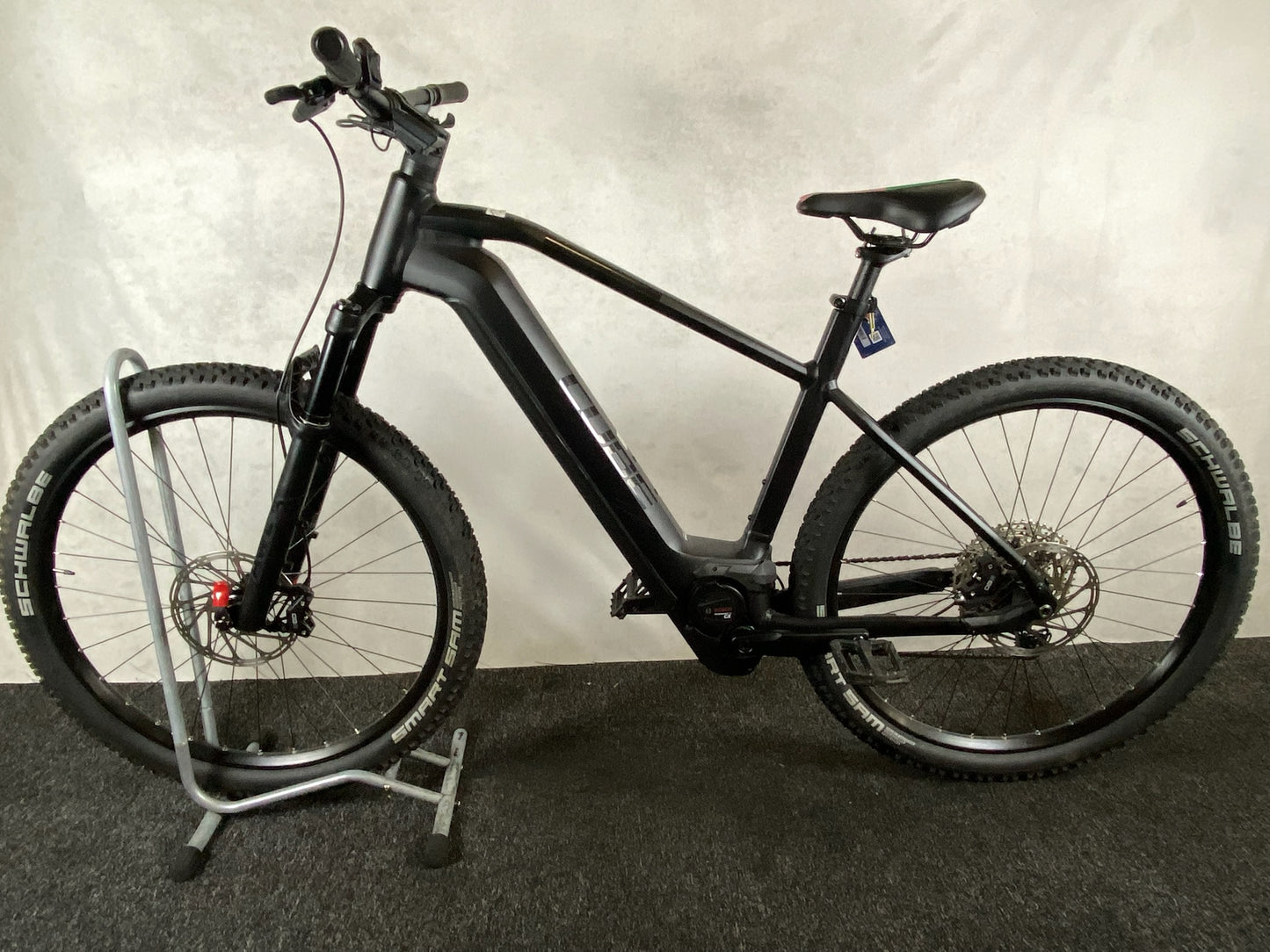 Cube Reaction Hybrid SLX 750