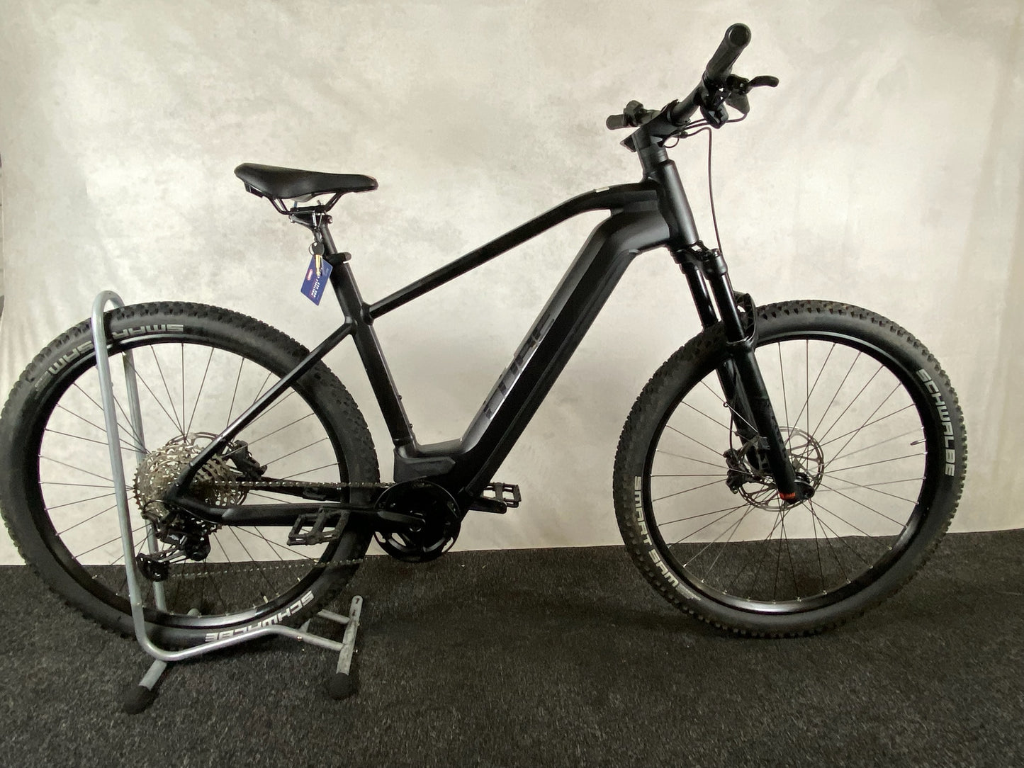 Cube Reaction Hybrid SLX 750