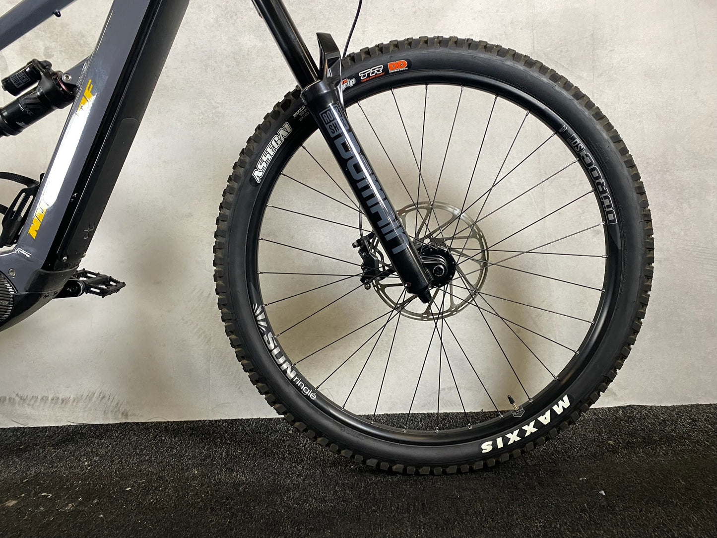 Nukeproof Megawatt 297 Comp
