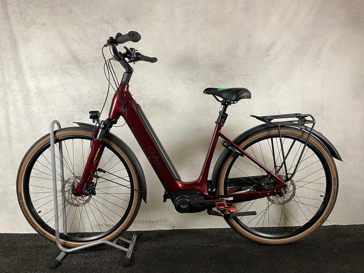 Cube Supreme Hybrid Pro 625