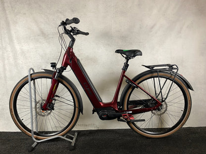 Cube Supreme Hybrid Pro 625