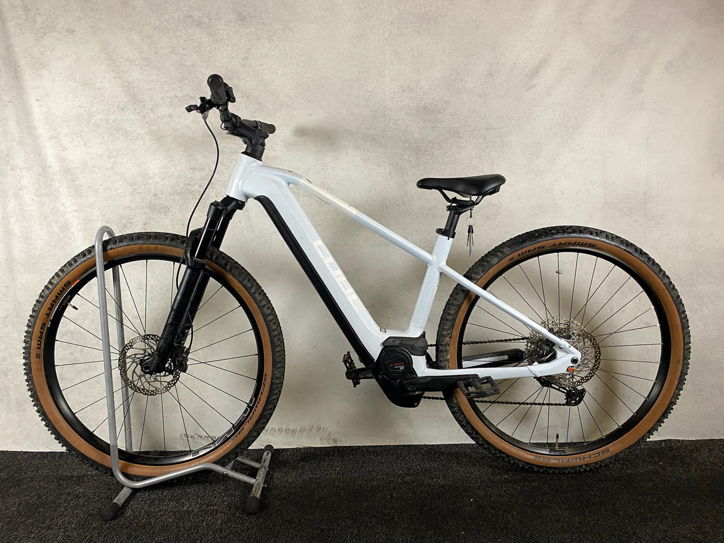 Cube Reaction Hybrid Pro 750