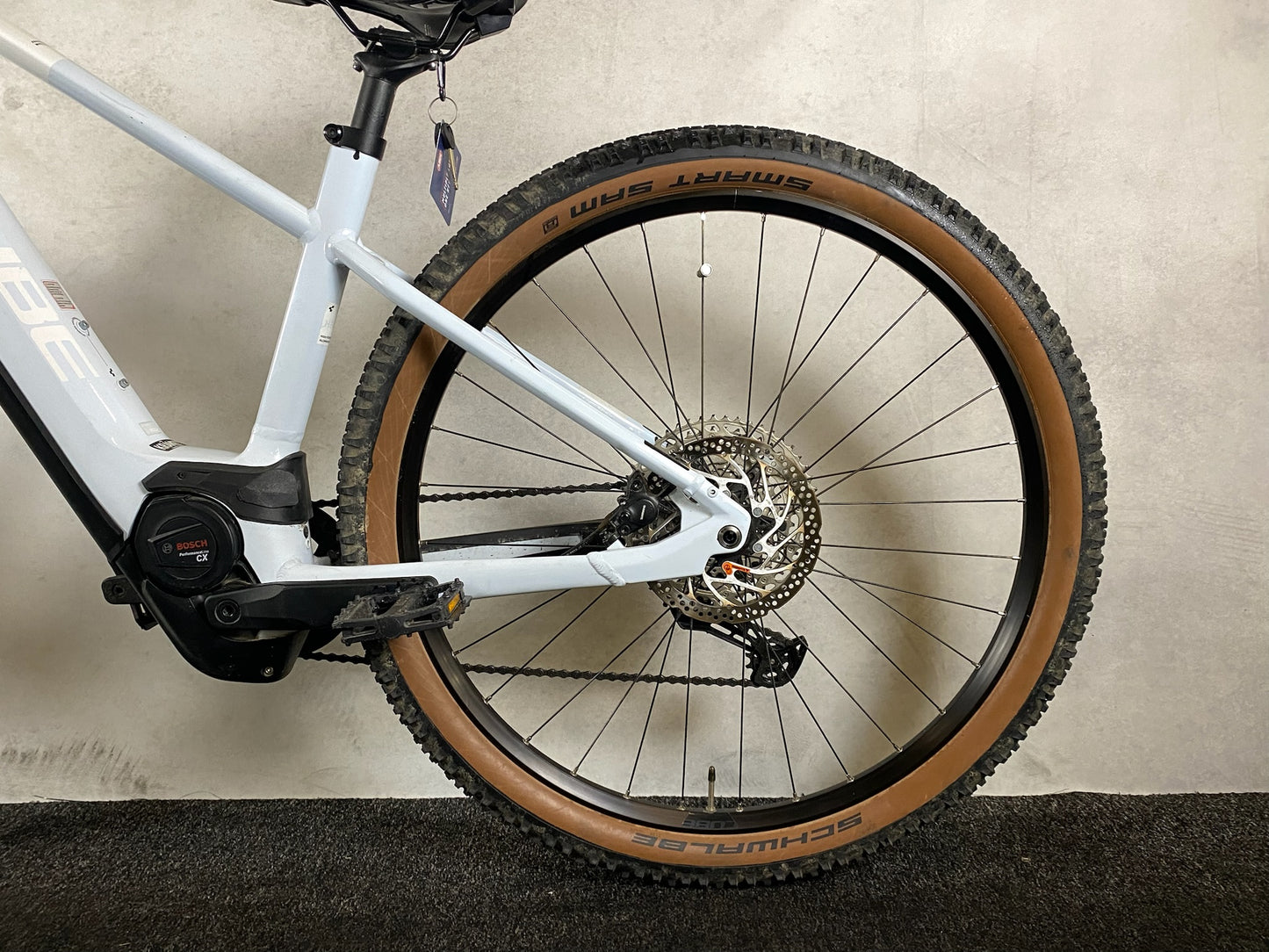 Cube Reaction Hybrid Pro 750