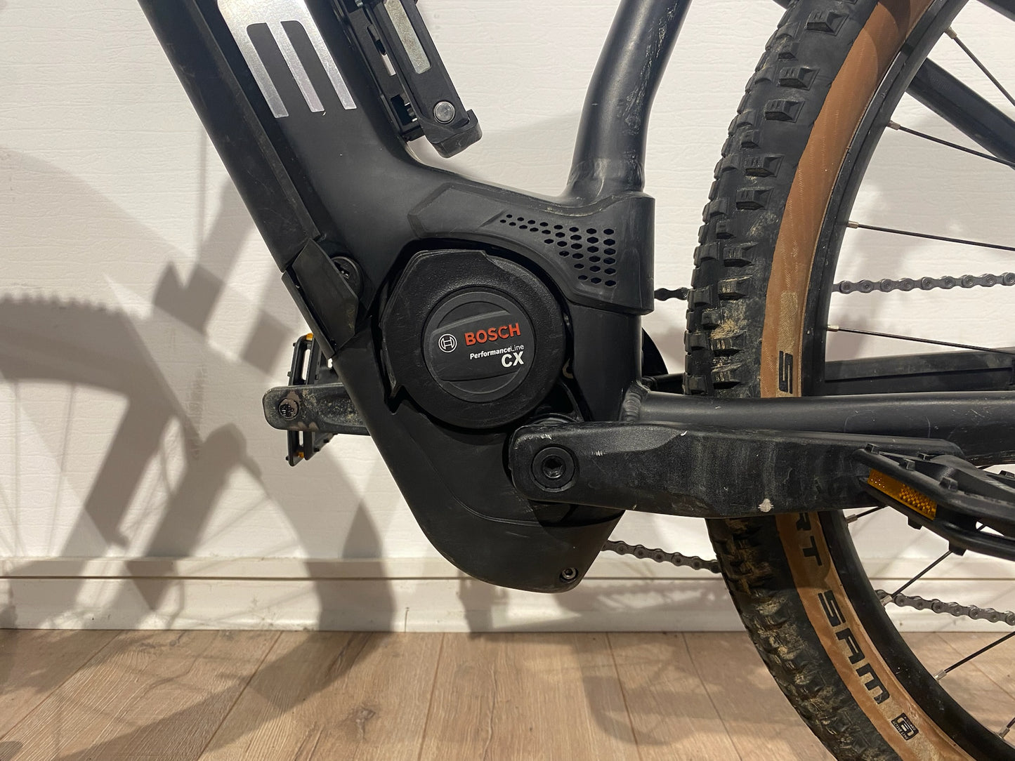 Cube Reaction Hybrid SL 625