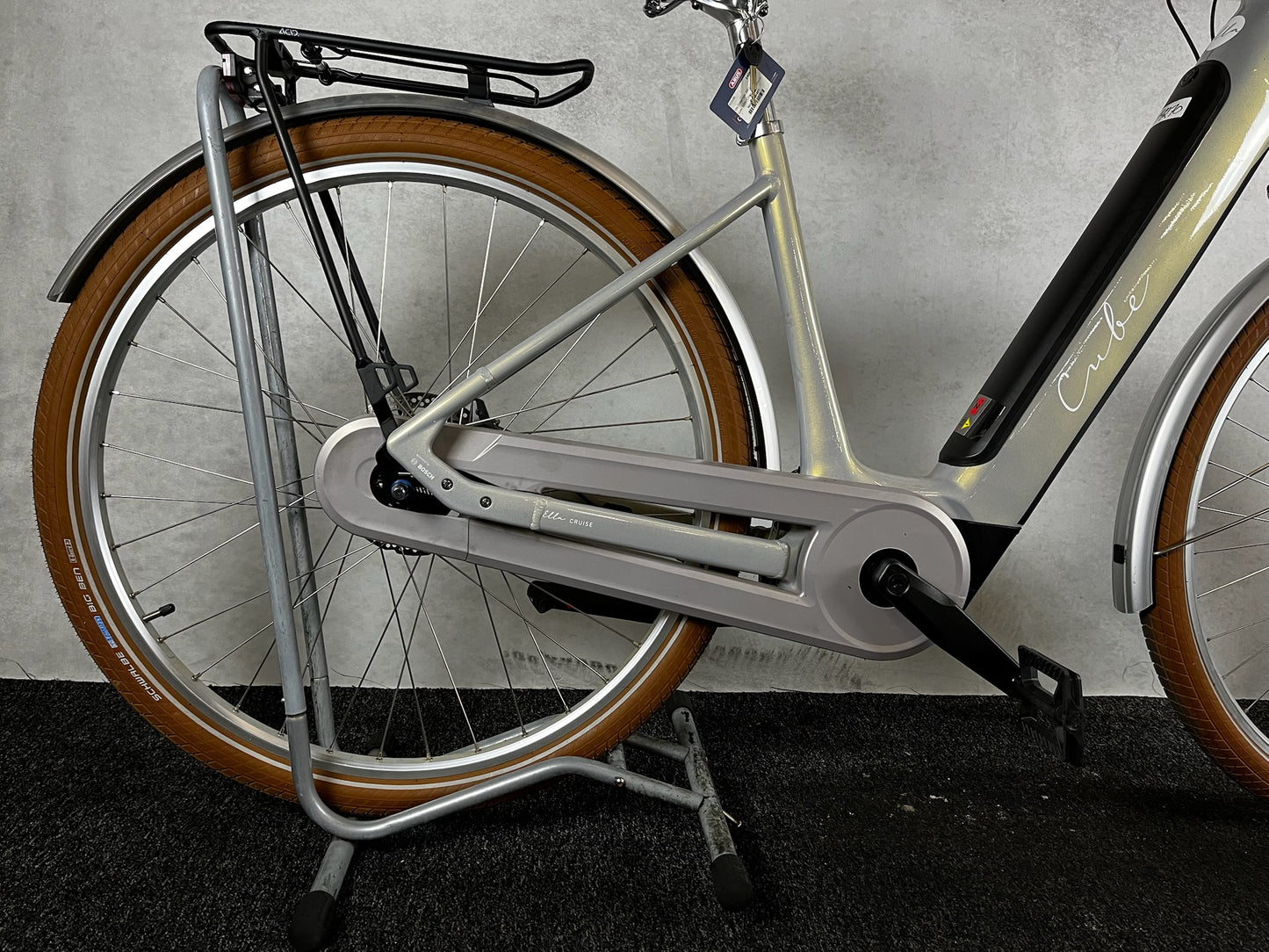 Cube Ella Cruise Hybrid 500