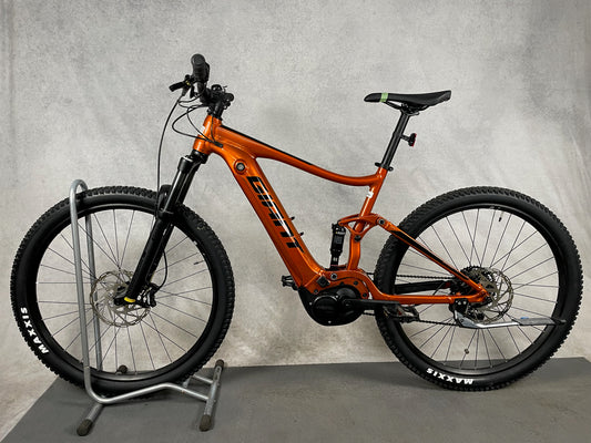 Giant Stance E+2