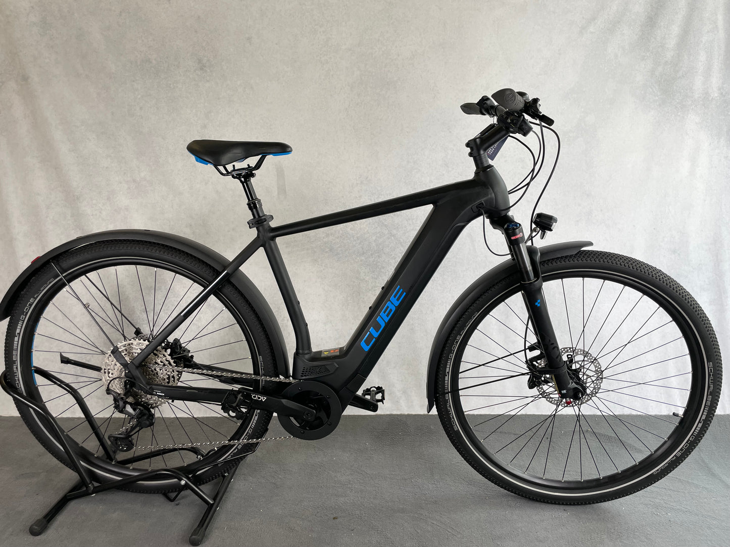 Cube CROSS HYBRID RACE 625 ALLROAD „52cm“ Trekking E-Bike #R330